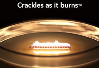 Crackling Smoke-Scented Candle to Use with Electric Fireplaces
